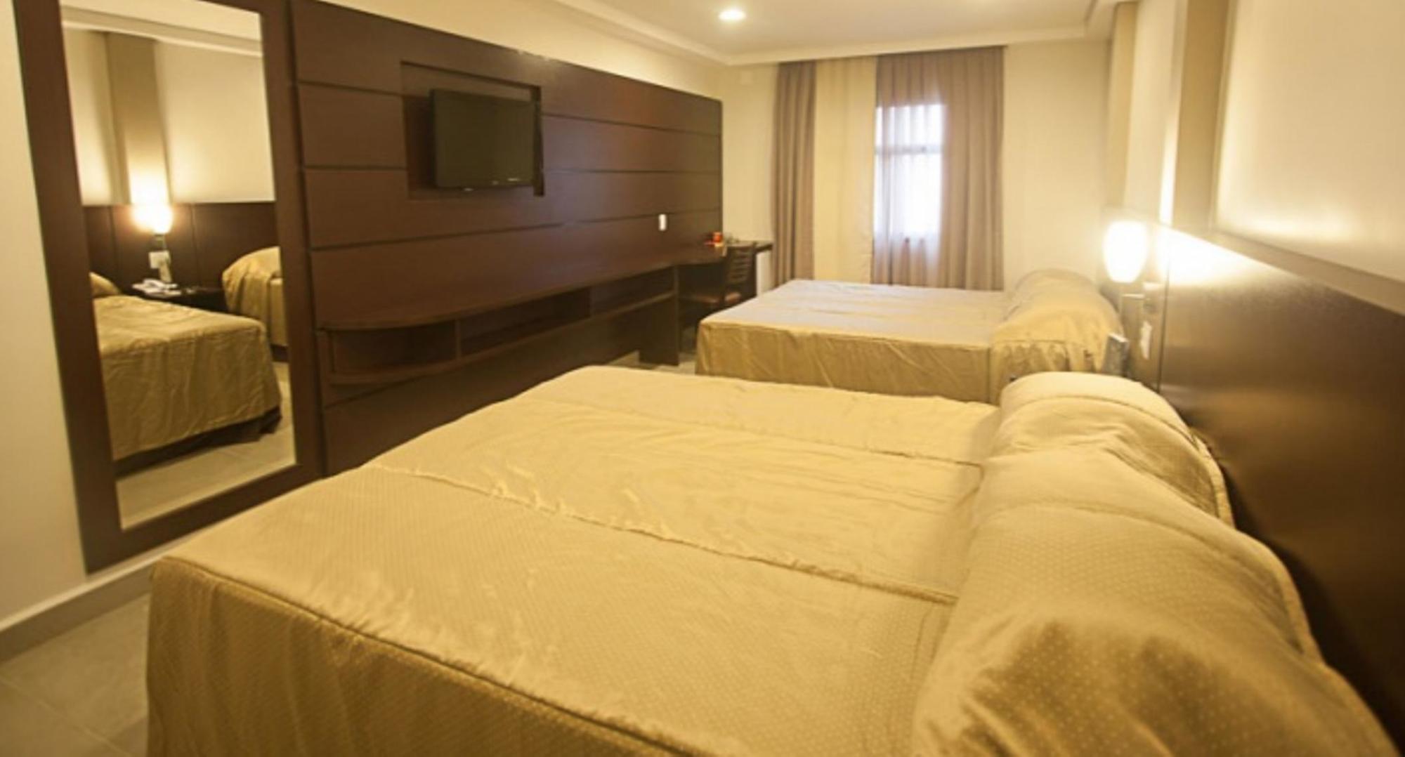 Hotel Lugus Сао Паоло Екстериор снимка